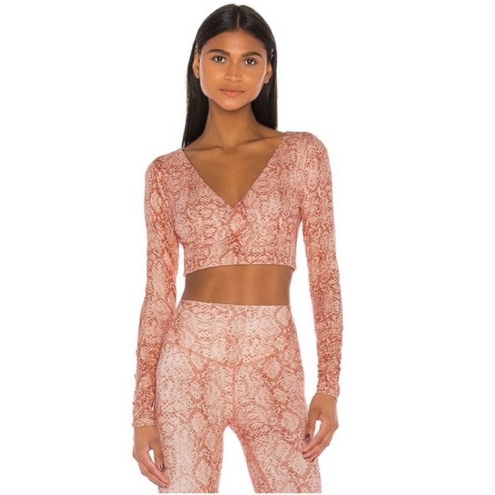 LOVEWAVE Revolve Workout Snakeskin LS Top XS